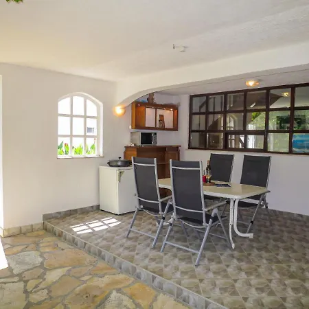 Apartamento Bedenikovic By Interhome *