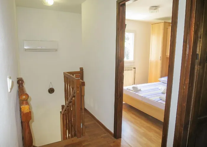 Apartamento Bedenikovic By Interhome Vir