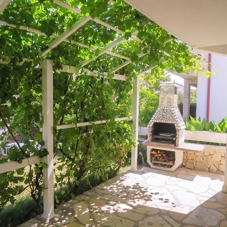 Apartman Bedenikovic By Interhome Vir