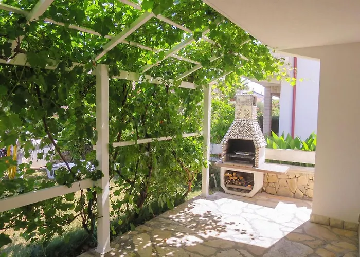 Lägenhet Bedenikovic By Interhome Vir